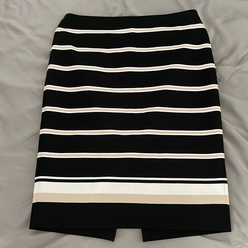 WHBM Pencil skirt